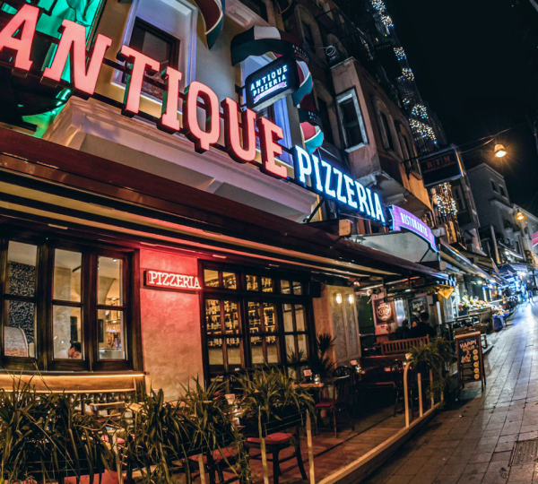 ANTIQUE PIZZERIA