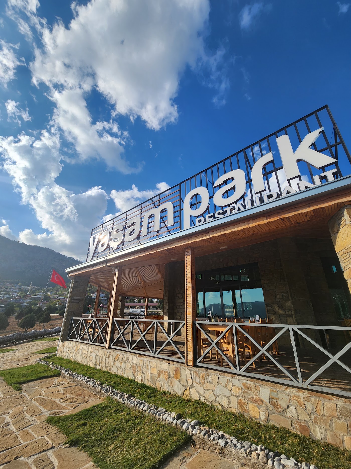 Akçatekir Yaşam Park Restaurant